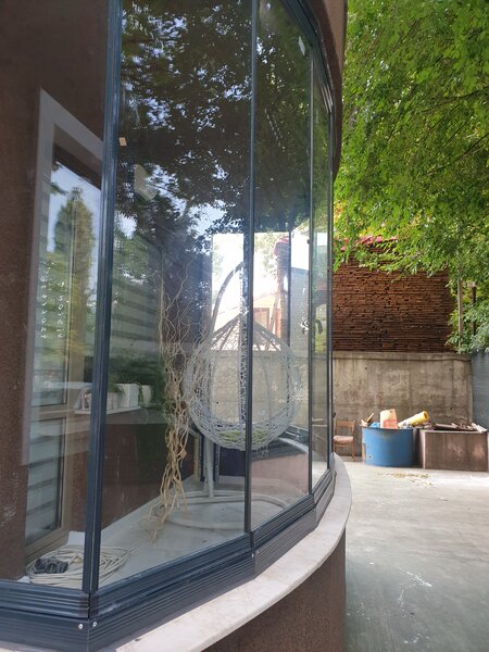 Inchideri balcoane si terase – solutii moderne din sticla si aluminiu